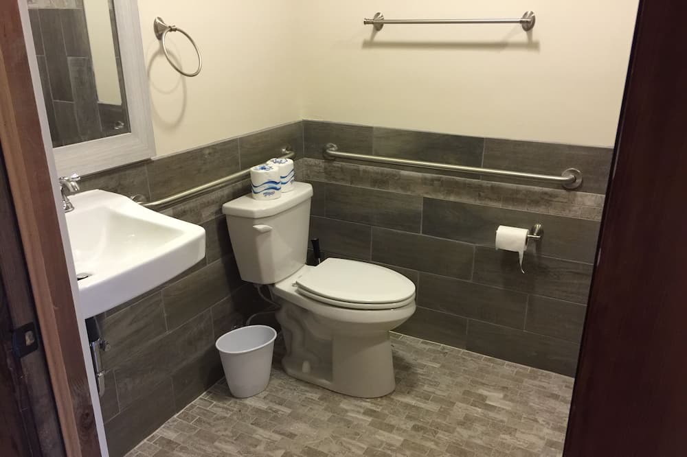 Photo of Bathroom in Olive Branch