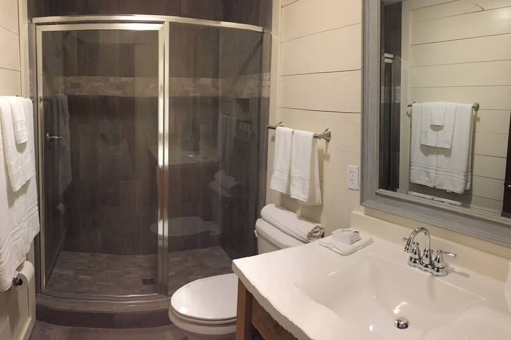 Photo of Bathroom in Olive Branch