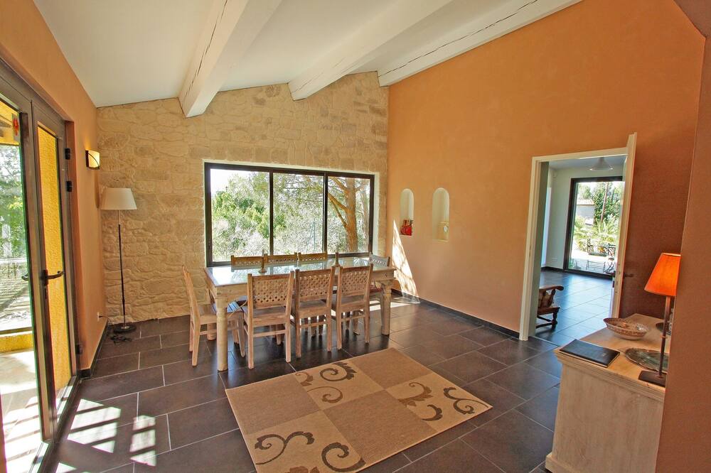 Photo of Livingroom in Montseret