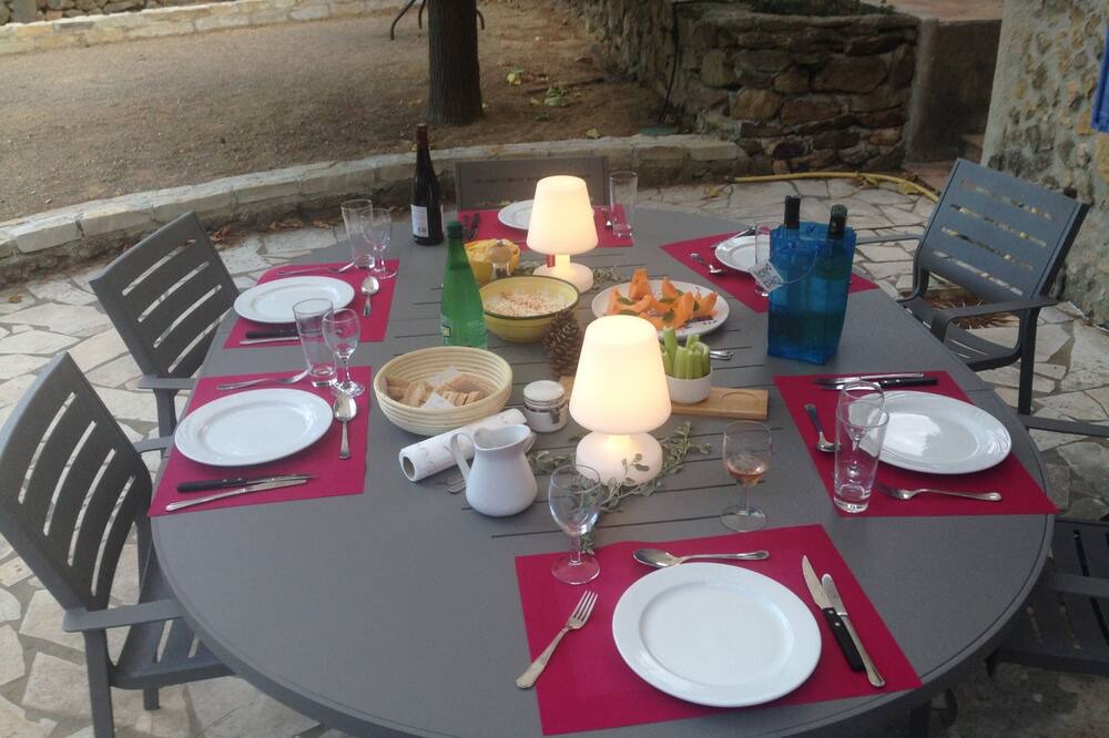 Photo of Others in Montseret