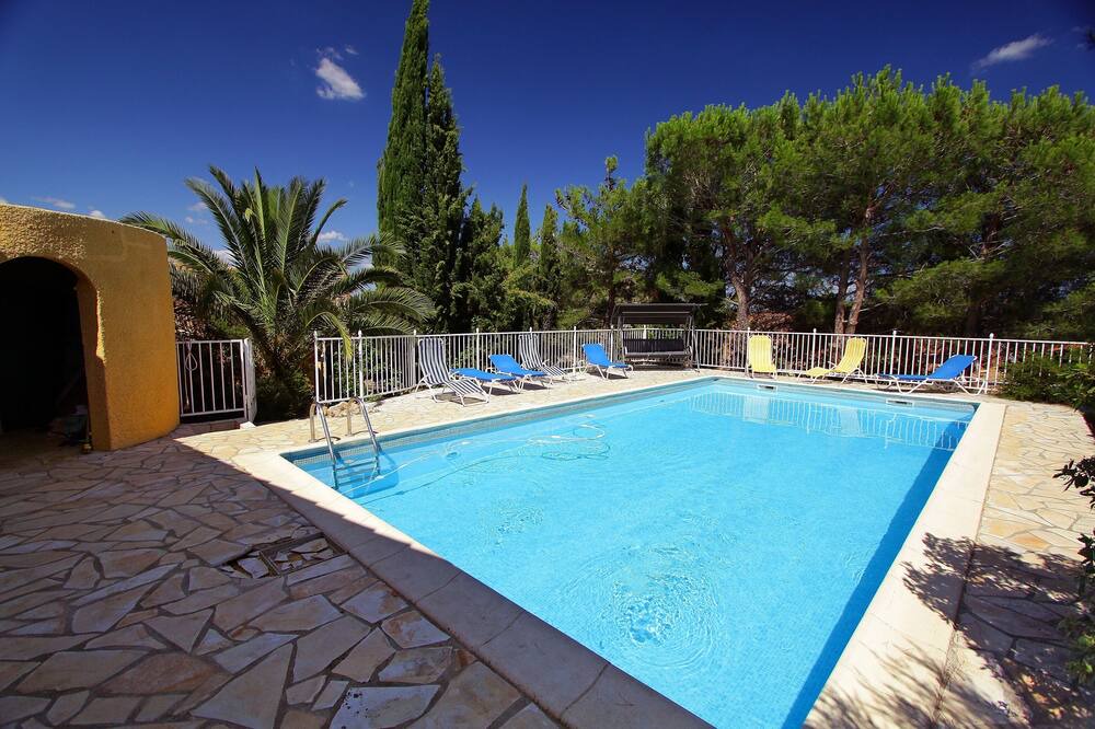 Photo of Outdoor in Montseret