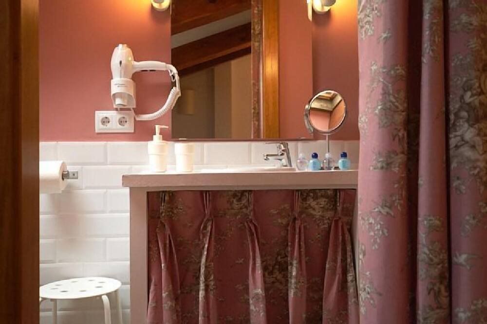 Photo of Bathroom in Pedraza