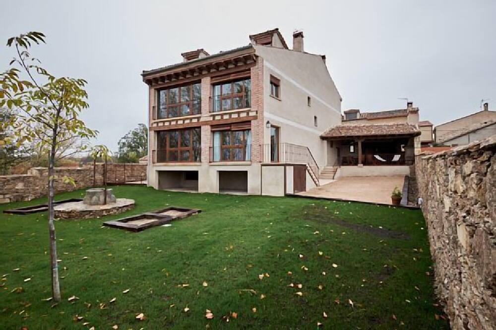 Photo of Outdoor in Pedraza