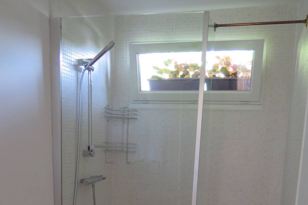 Photo of Bedroom in Bagneres-de-Bigorre
