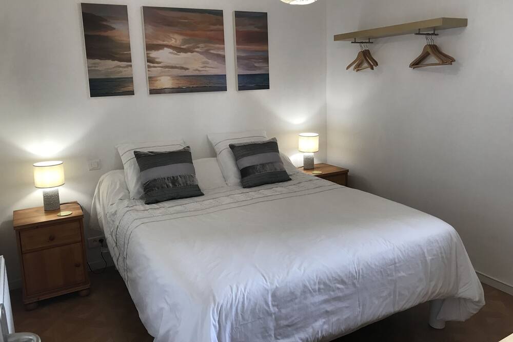Photo of Bedroom in Bagneres-de-Bigorre