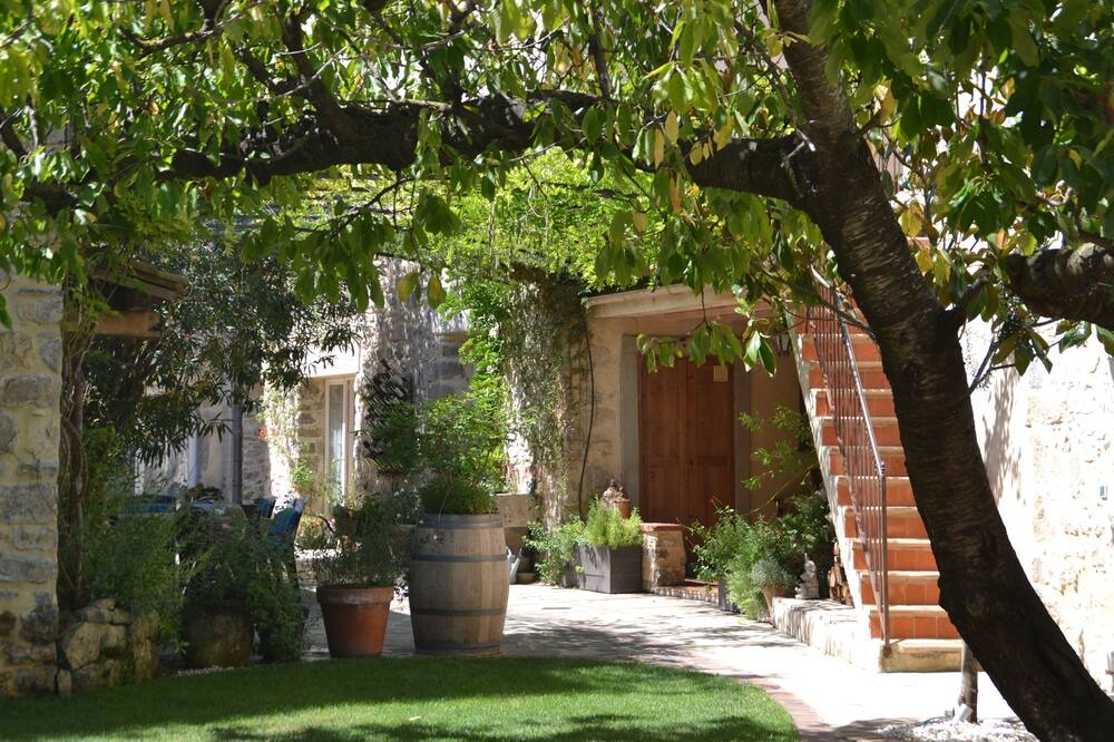 Photo of Outdoor in Lagrasse