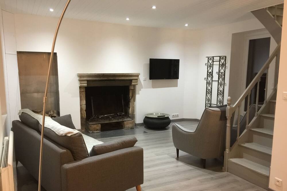 Photo of Livingroom in Mortagne-sur-Sevre