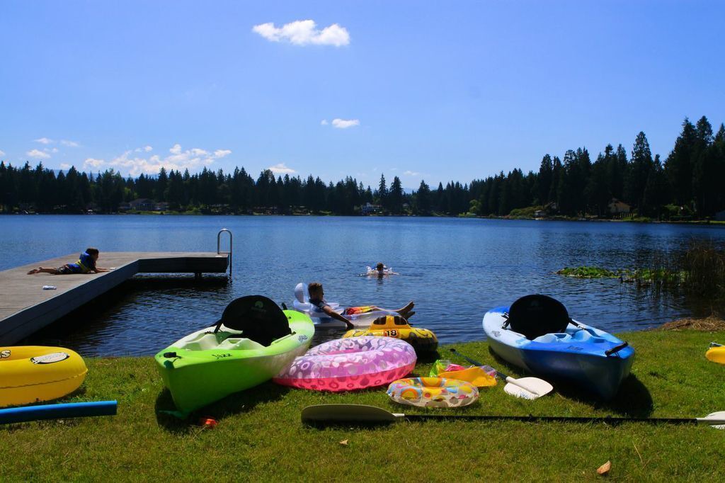 Photo of Others in Lake Morton-Berrydale