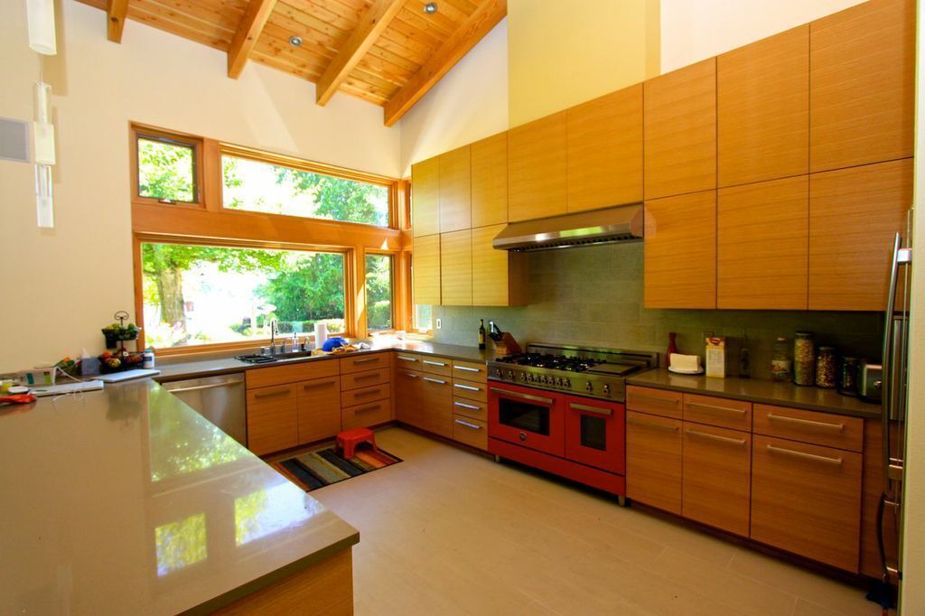 Photo of Kitchen in Lake Morton-Berrydale