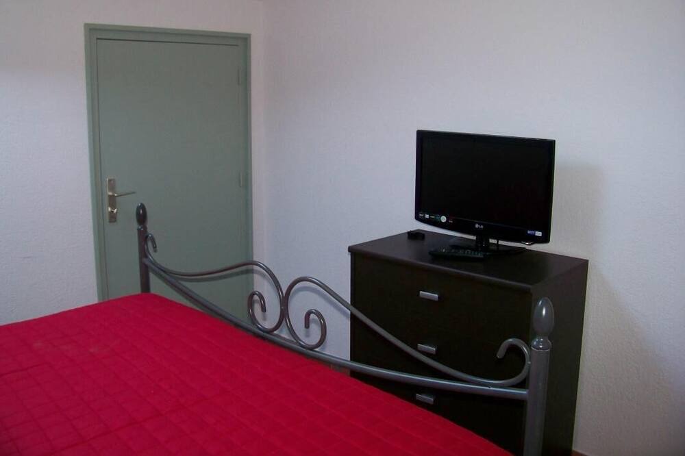 Photo of Bedroom in Tanneron