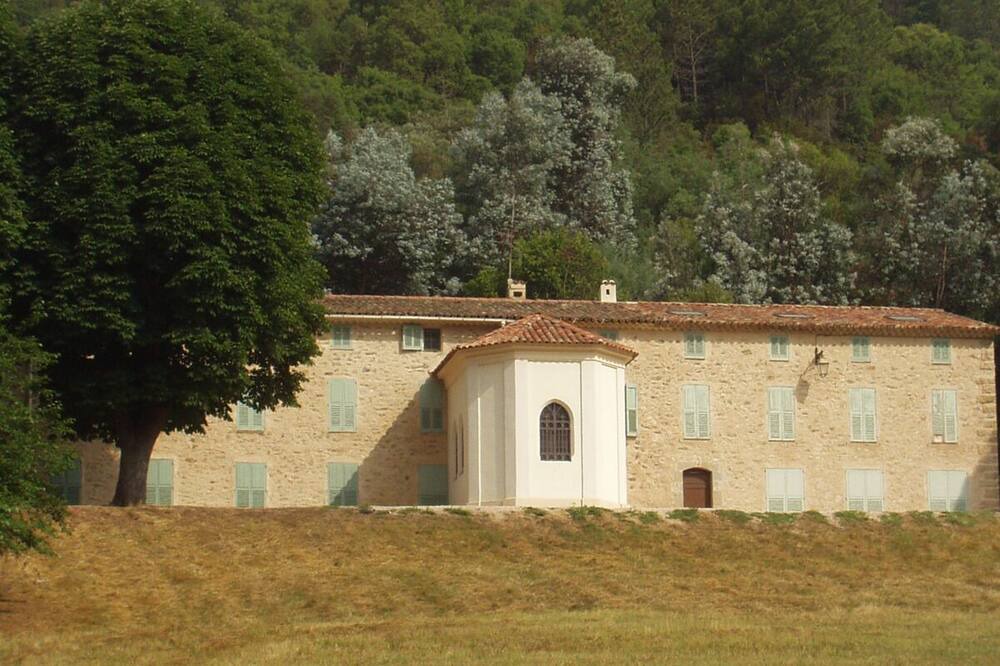 Photo of Outdoor in Tanneron