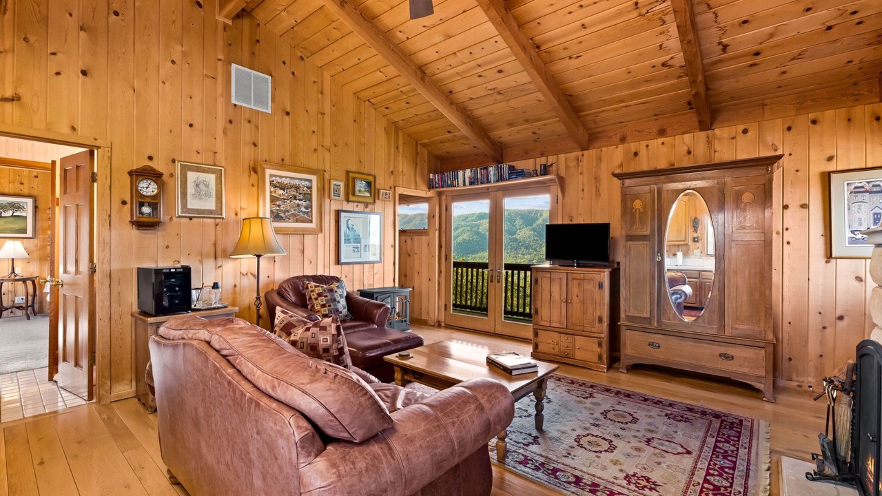 Photo of Livingroom in Carmel Valley