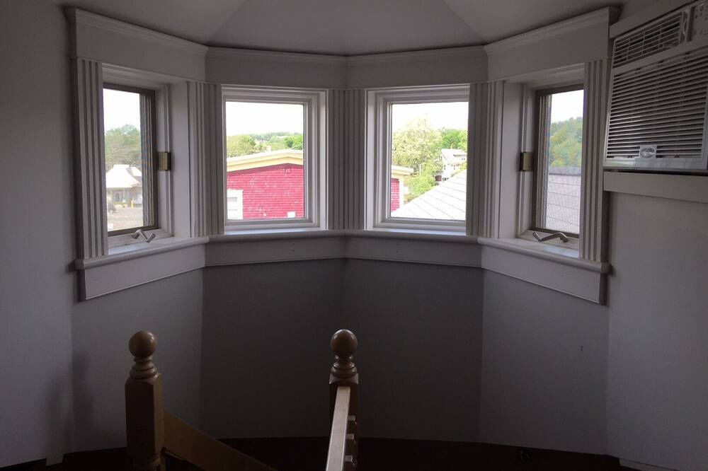 Photo of Others in Mahone Bay