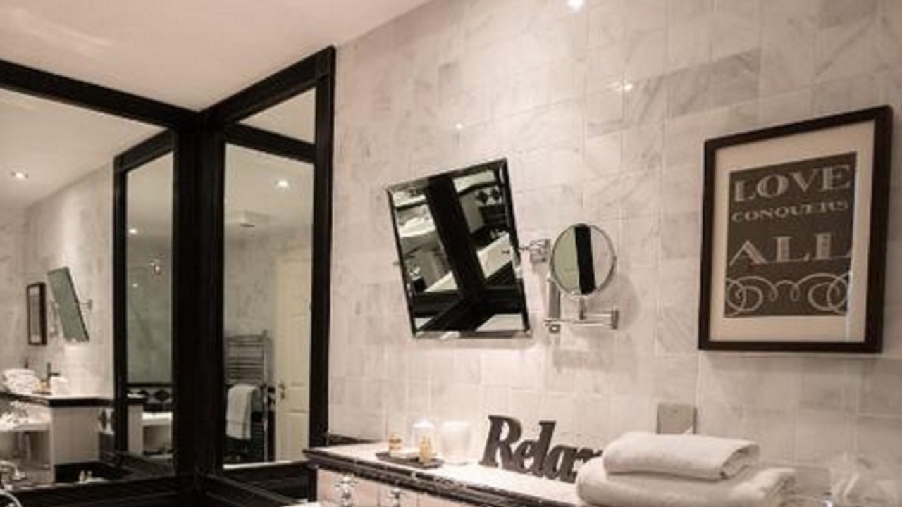 Photo of Bathroom in Woodhall Spa