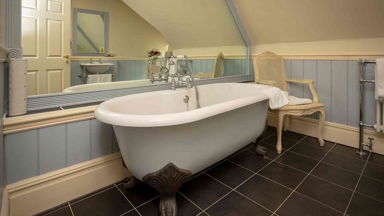 Photo of Bathroom in Woodhall Spa