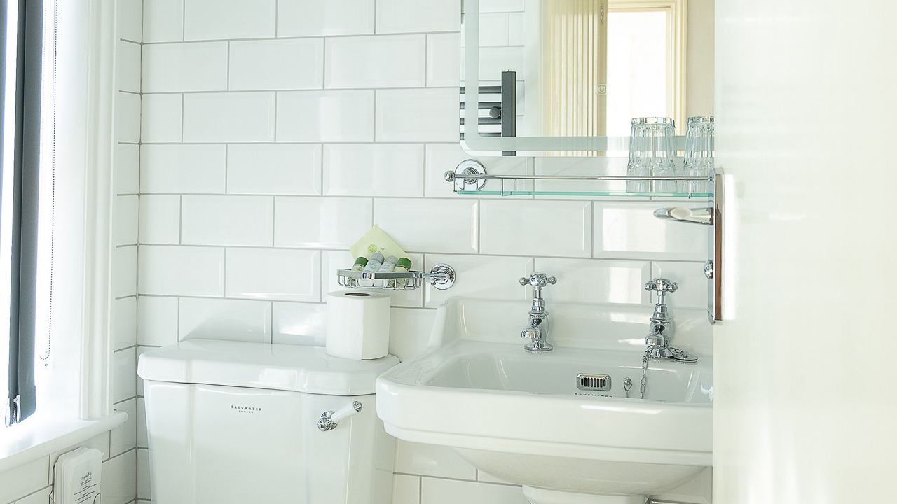 Photo of Bathroom in West Cliff