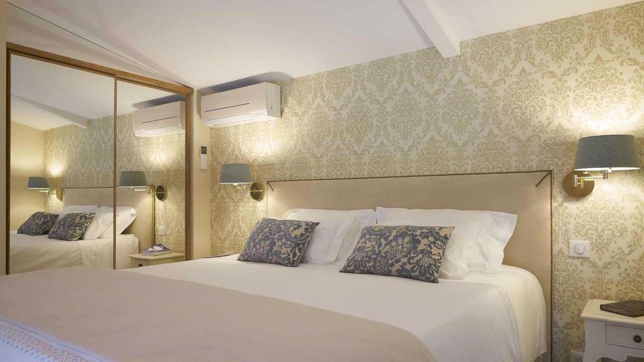 Photo of Bedroom in Leognan