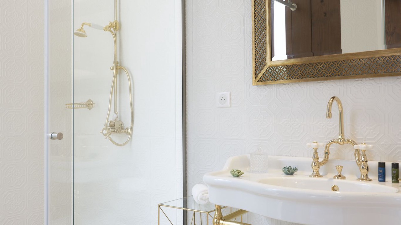 Photo of Bathroom in Leognan