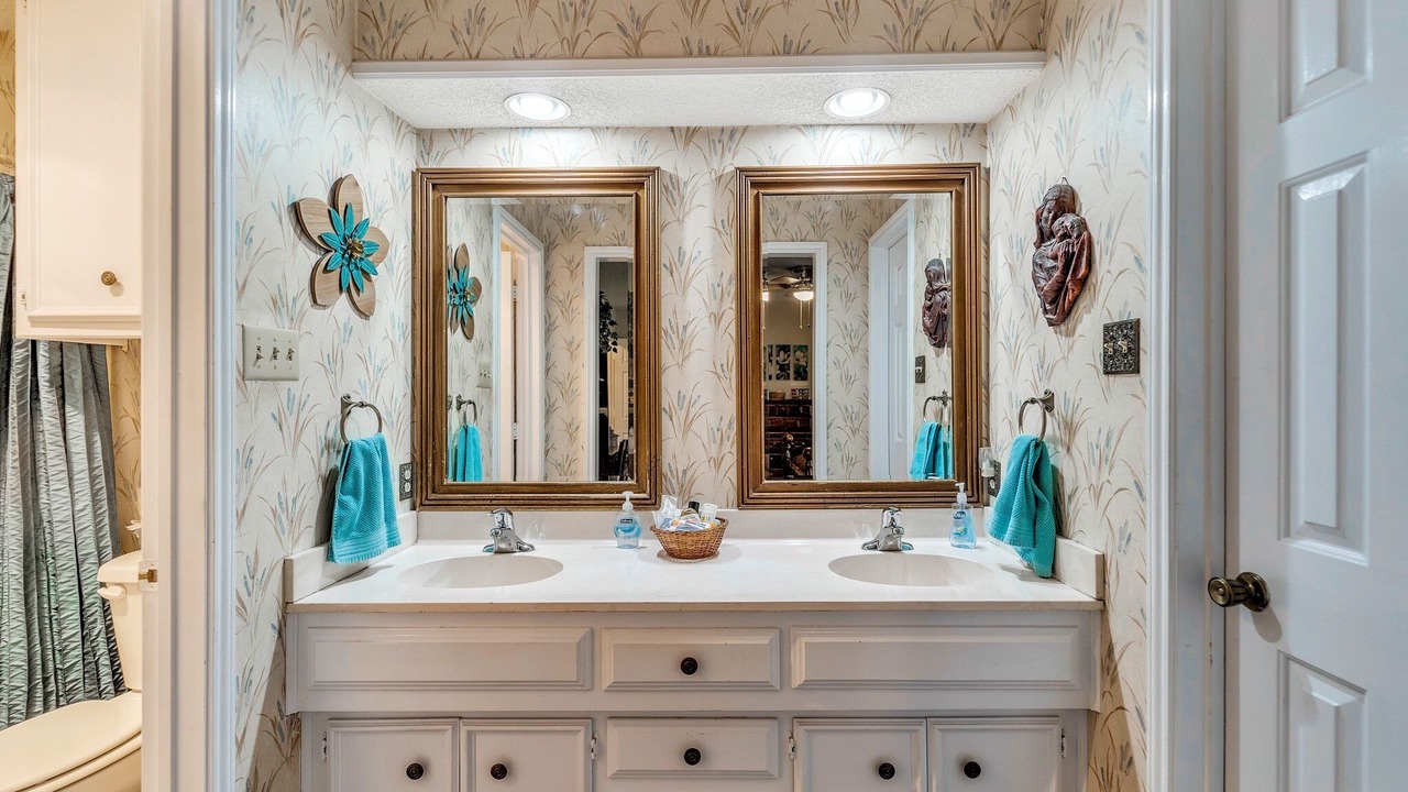 Photo of Bathroom in Lubbock