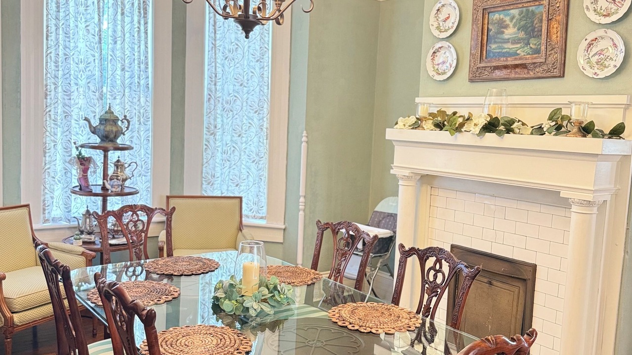 Photo of Others in Eastman