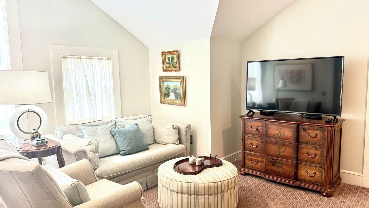 Photo of Others in Eastman