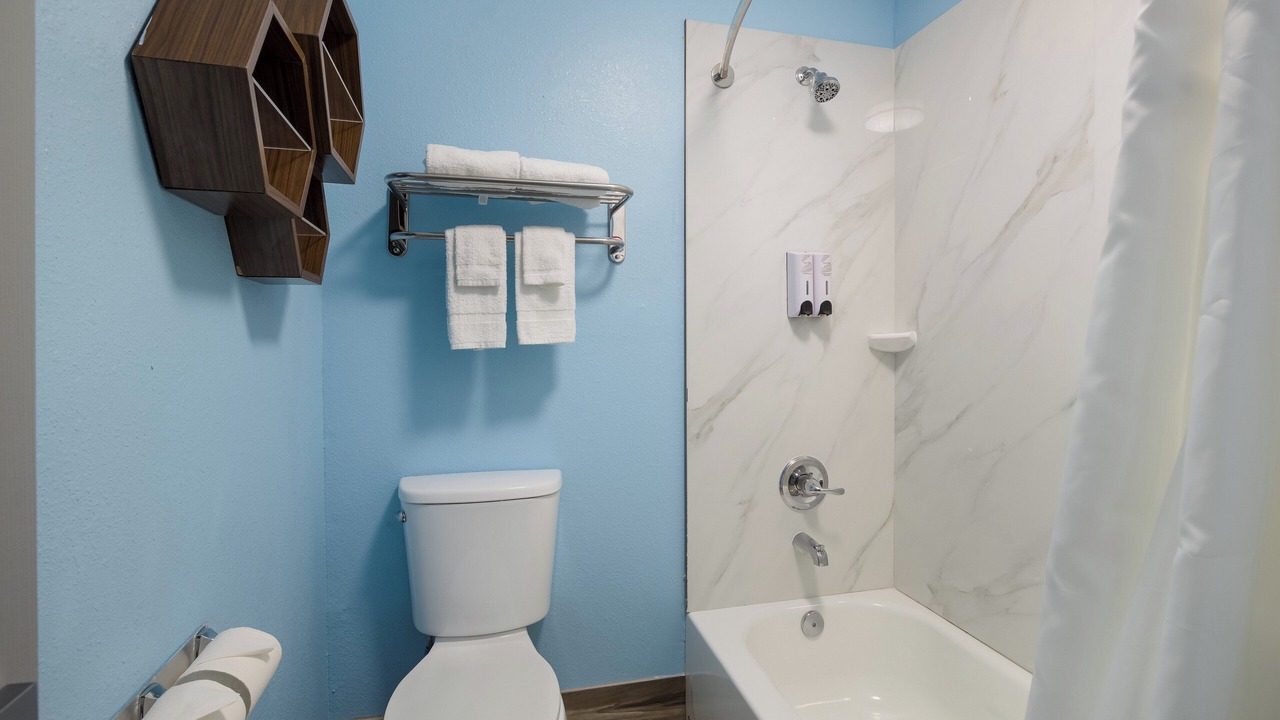 Photo of Bathroom in Orange