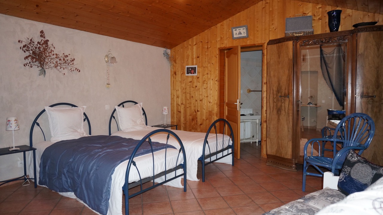 Photo of Bedroom in Montromant