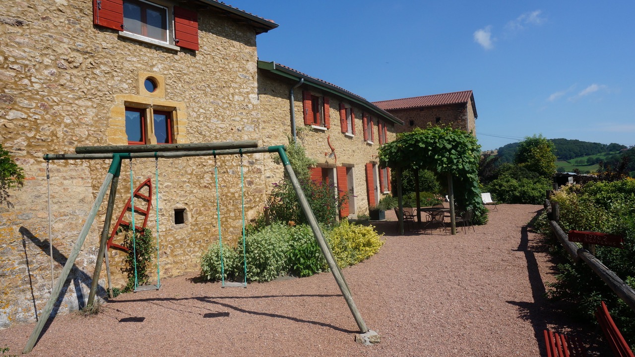 Photo of Outdoor in Montromant