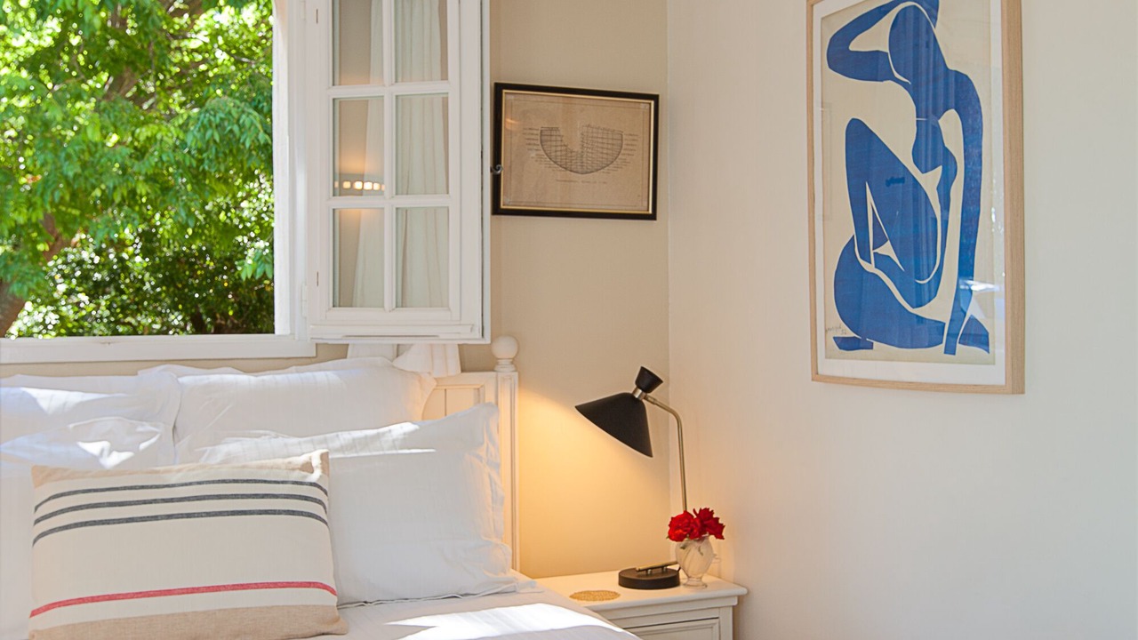 Photo of Bedroom in California - Pezou