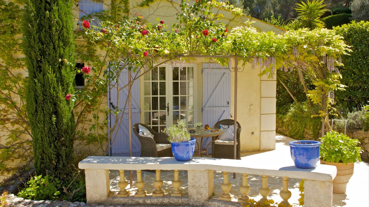 Photo of Bedroom in California - Pezou