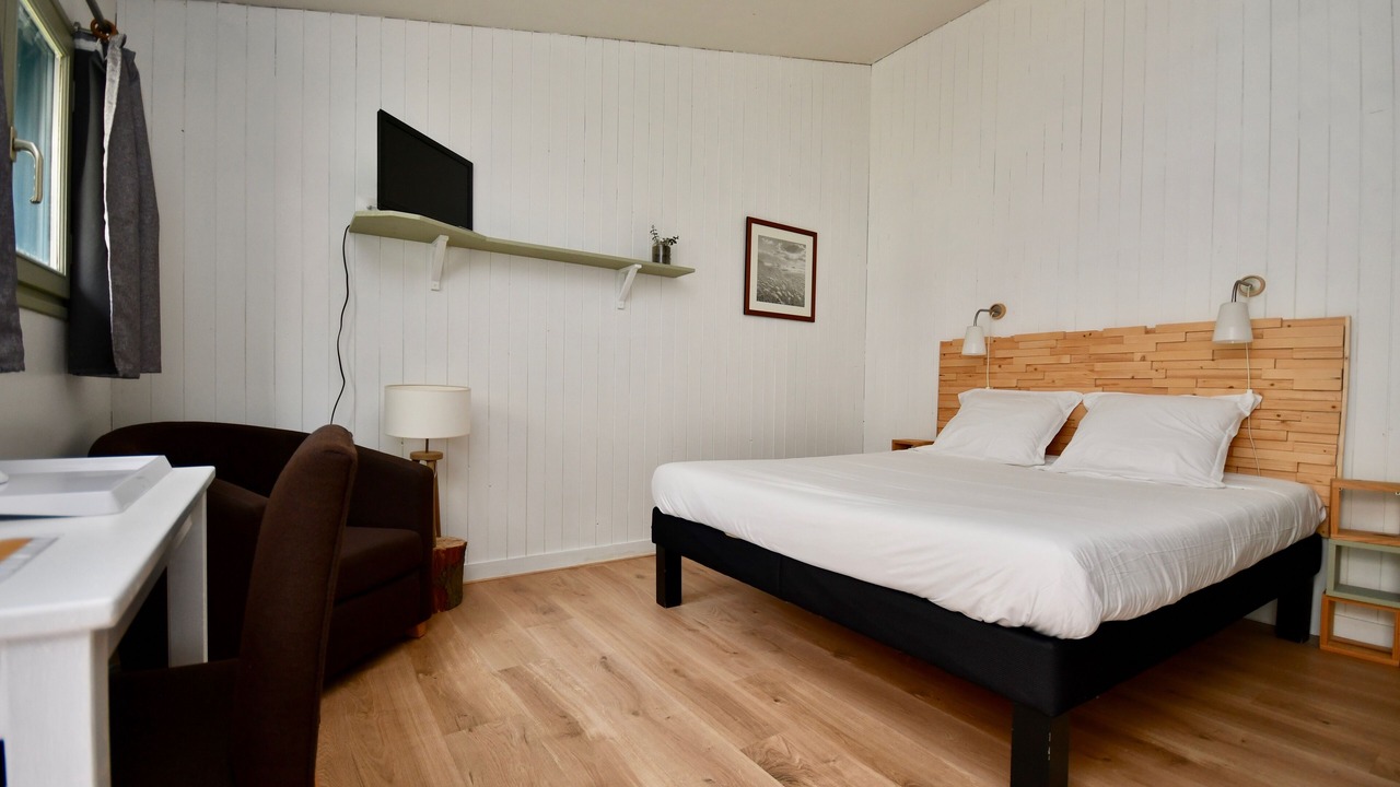 Photo of Bedroom in Plouhinec