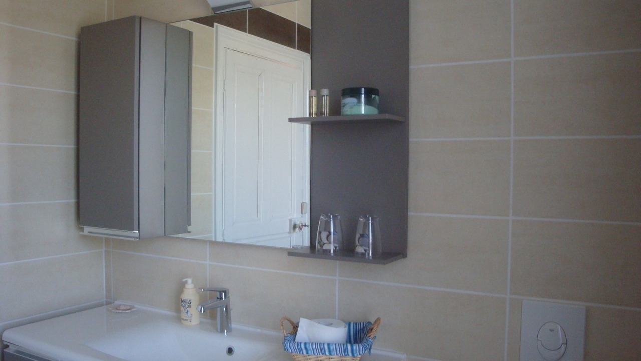 Photo of Bathroom in Chateau-Gontier
