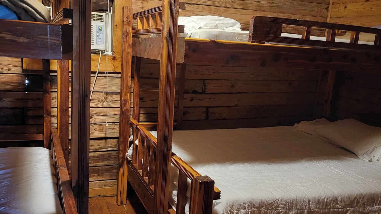 Photo of Others in Mammoth Spring