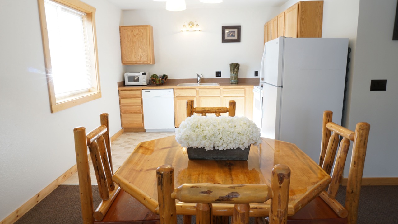 Photo of Kitchen in West Yellowstone