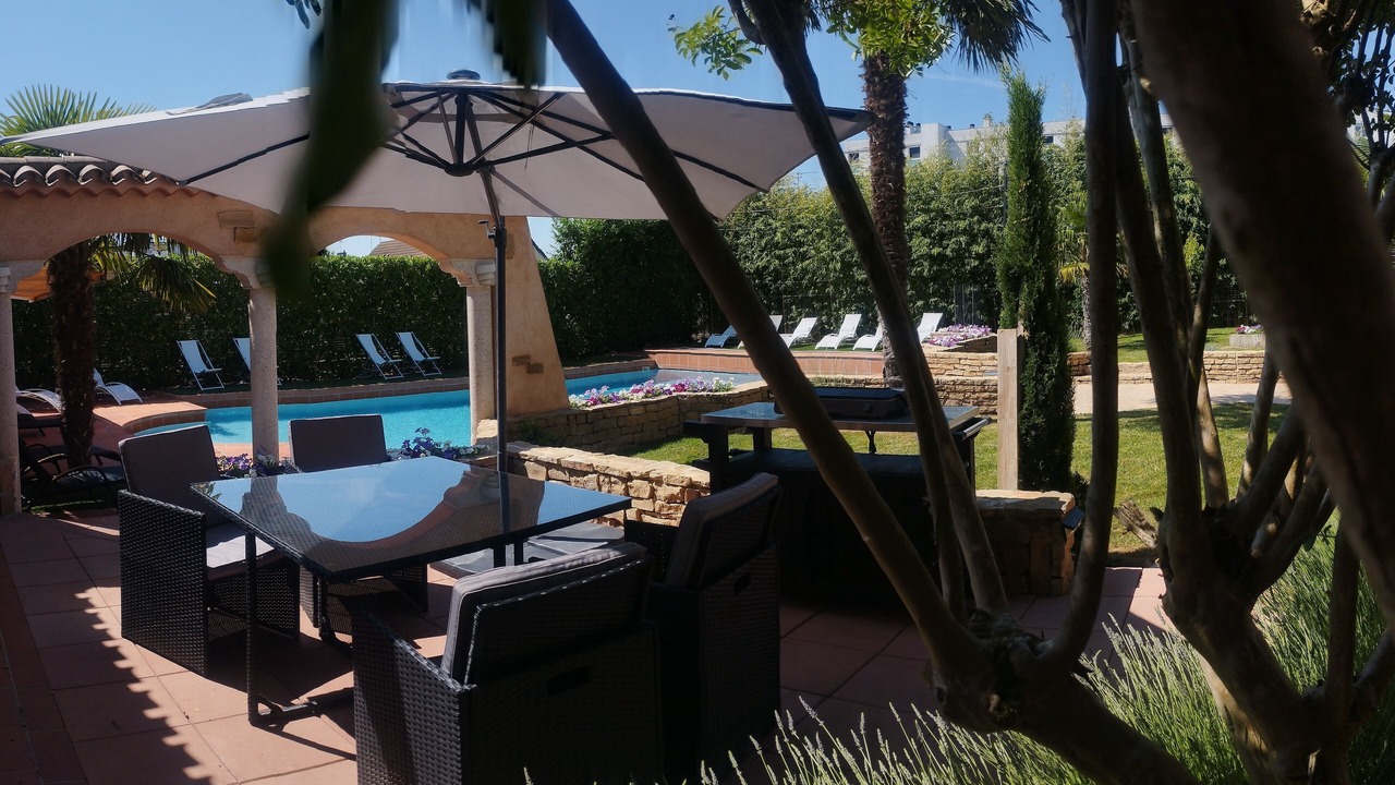 Photo of Patio Balcony in Chalons-en-Champagne