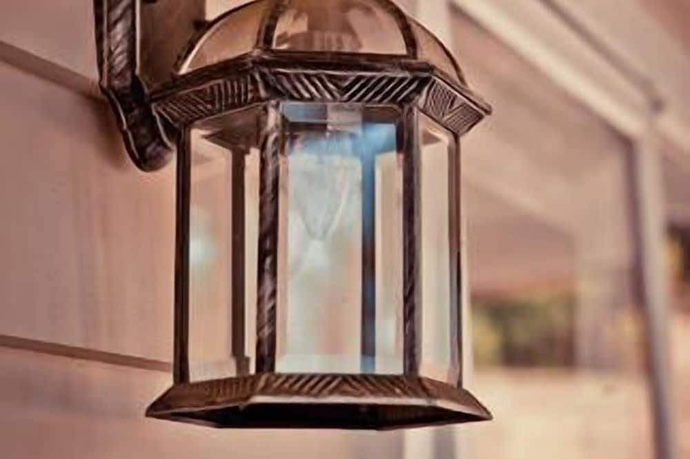 Photo of Others in Emerald