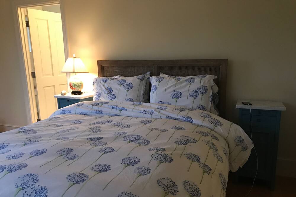 Photo of Others in Dionis