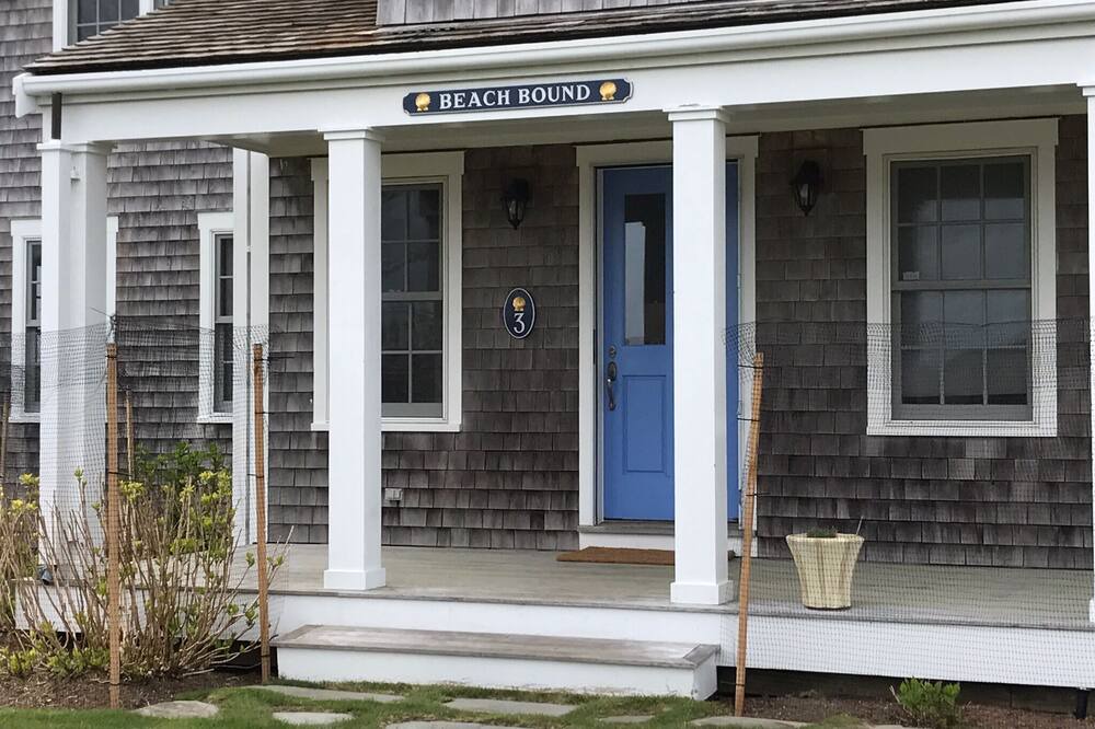 Photo of Others in Dionis