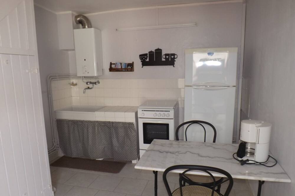 Photo of Kitchen in Saint-Gilles-Croix-de-Vie
