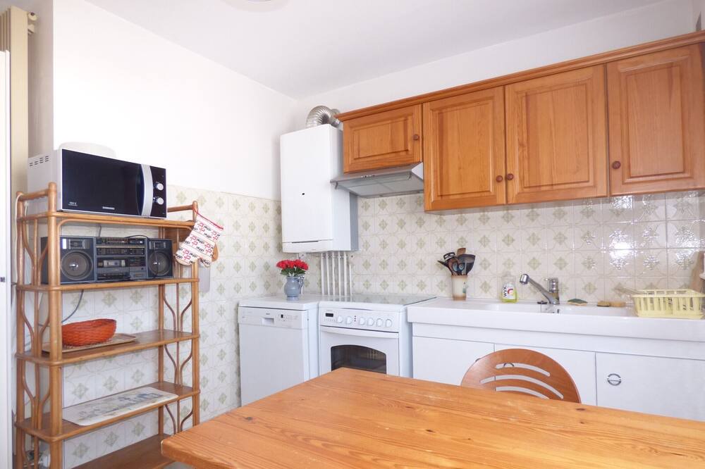 Photo of Kitchen in Saint-Gilles-Croix-de-Vie