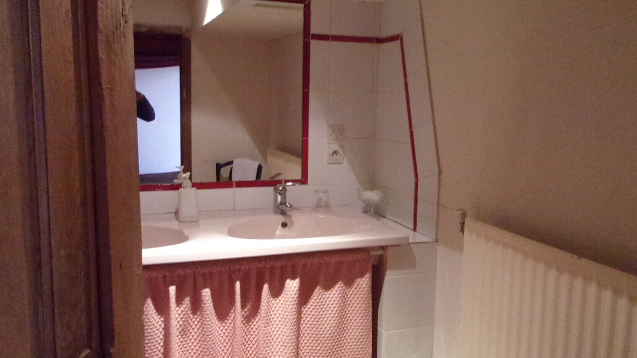 Photo of Bathroom in Chemery