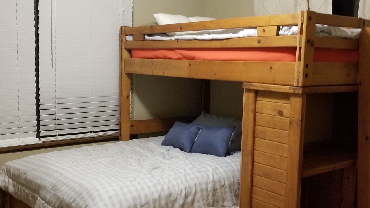 Photo of Bedroom in Mid America