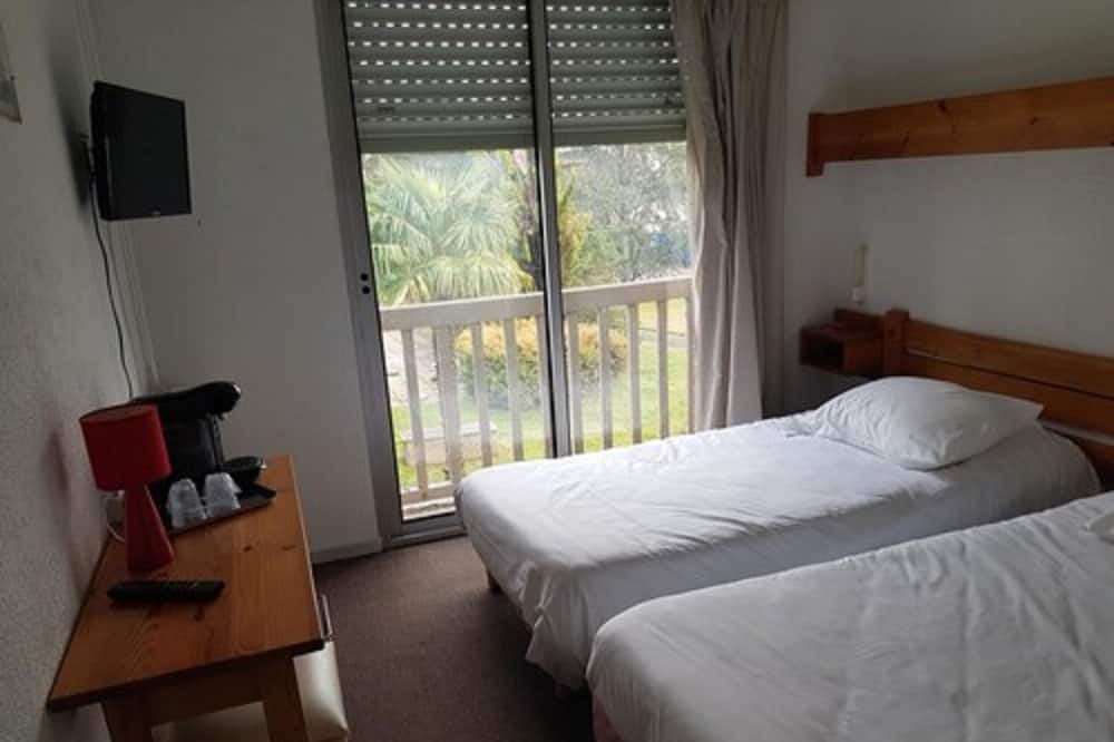 Photo of Bedroom in Ibos