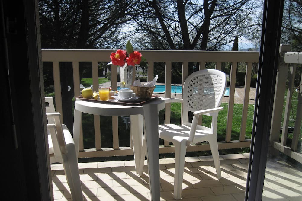 Photo of Bedroom in Ibos