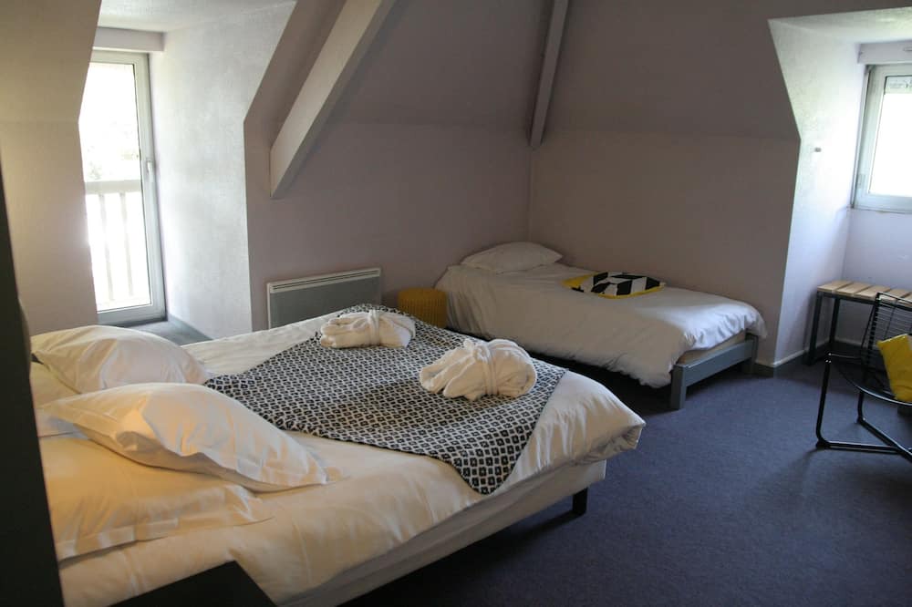 Photo of Bedroom in Ibos