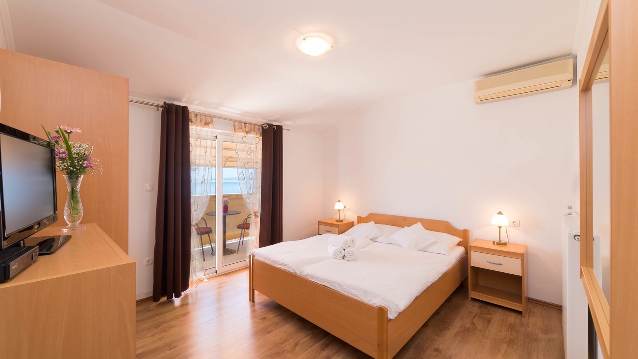 Photo of Bedroom in Banjol