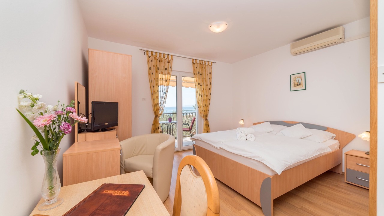 Photo of Bedroom in Banjol