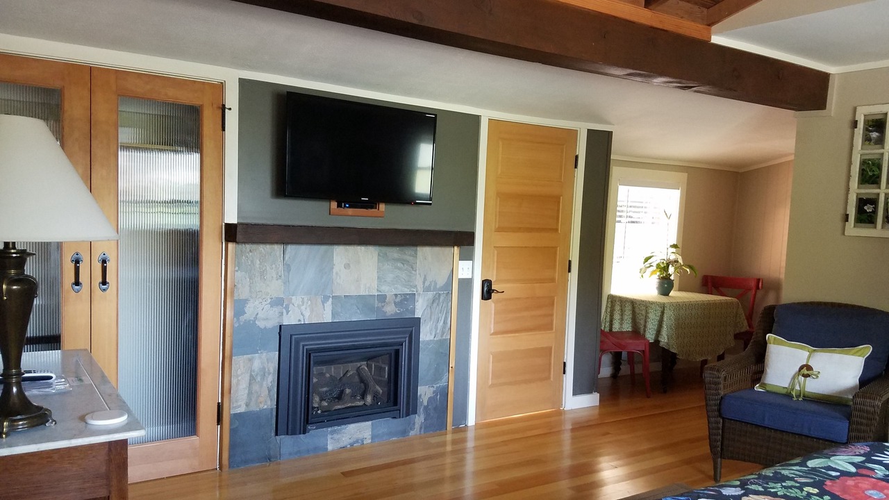 Photo of Bedroom in Willow Creek