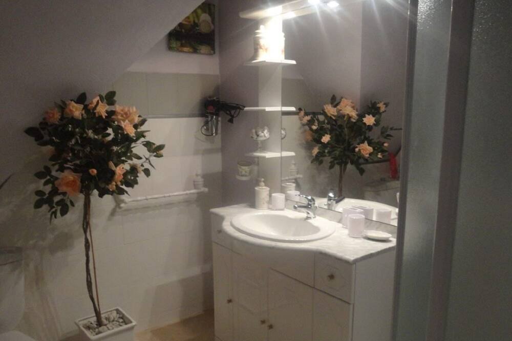 Photo of Bathroom in Nevez