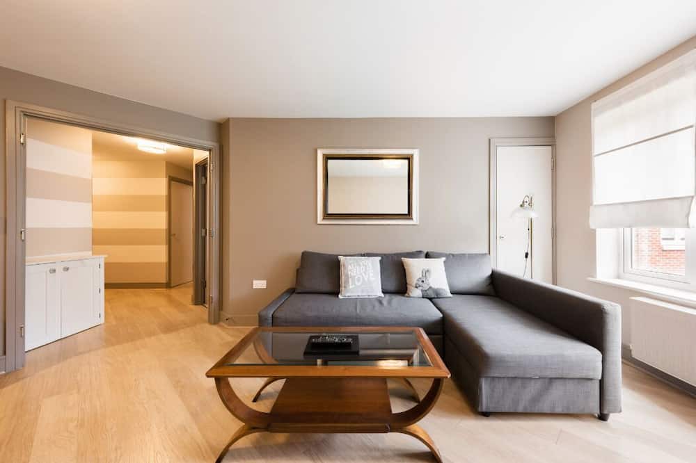 Photo of Livingroom in Bray on Thames